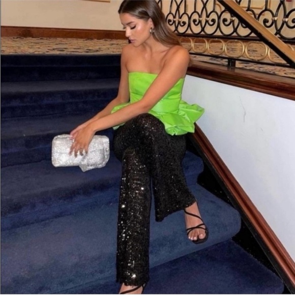 Zara sequined high rise flare size small NWOT Blogger’s Favorite - Picture 2 of 13